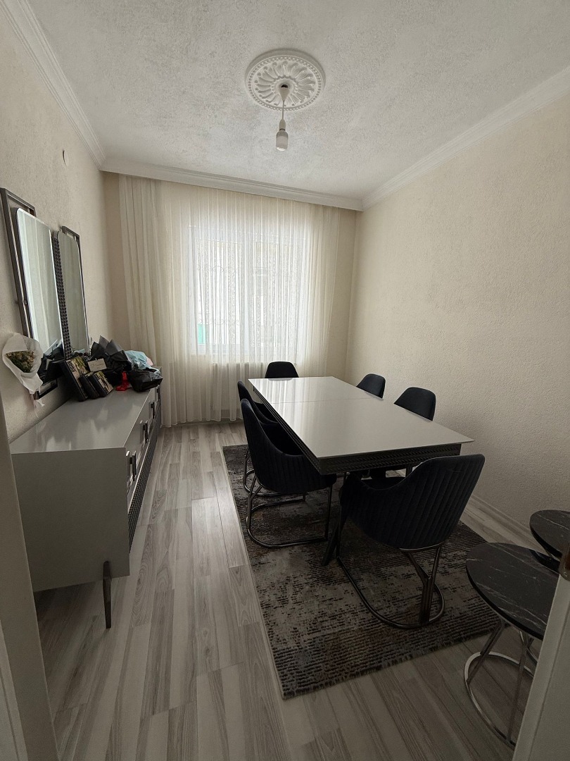 KAYSERİ DEVELİ FENESE MAHALLESİNDE SATILIK DAİRE